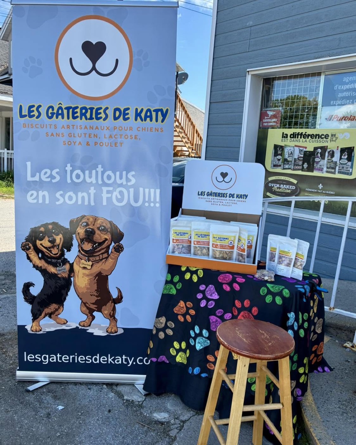 Kiosque des Gateries de Katy, biscuits artisanaux pour chiens faits au Quebec